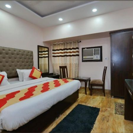 Hotel Green Snapper'100 M From Delhi University Near Isbt Kashmiri Gate Nuova Delhi Esterno foto