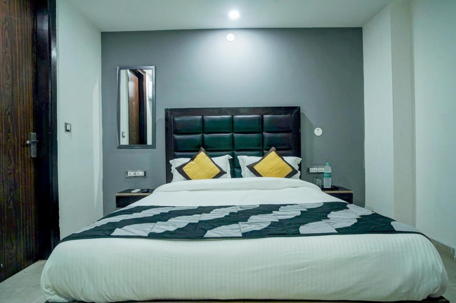 Hotel Green Snapper'100 M From Delhi University Near Isbt Kashmiri Gate Nuova Delhi Esterno foto