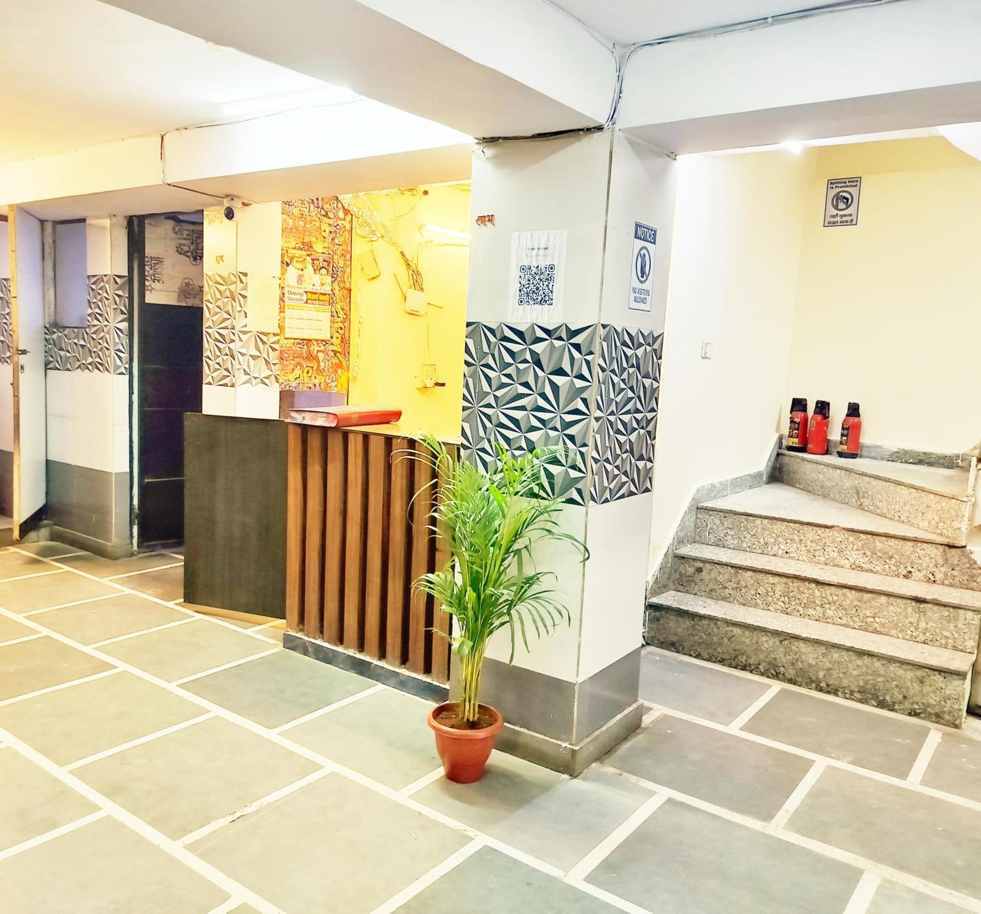 Hotel Green Snapper'100 M From Delhi University Near Isbt Kashmiri Gate Nuova Delhi Esterno foto
