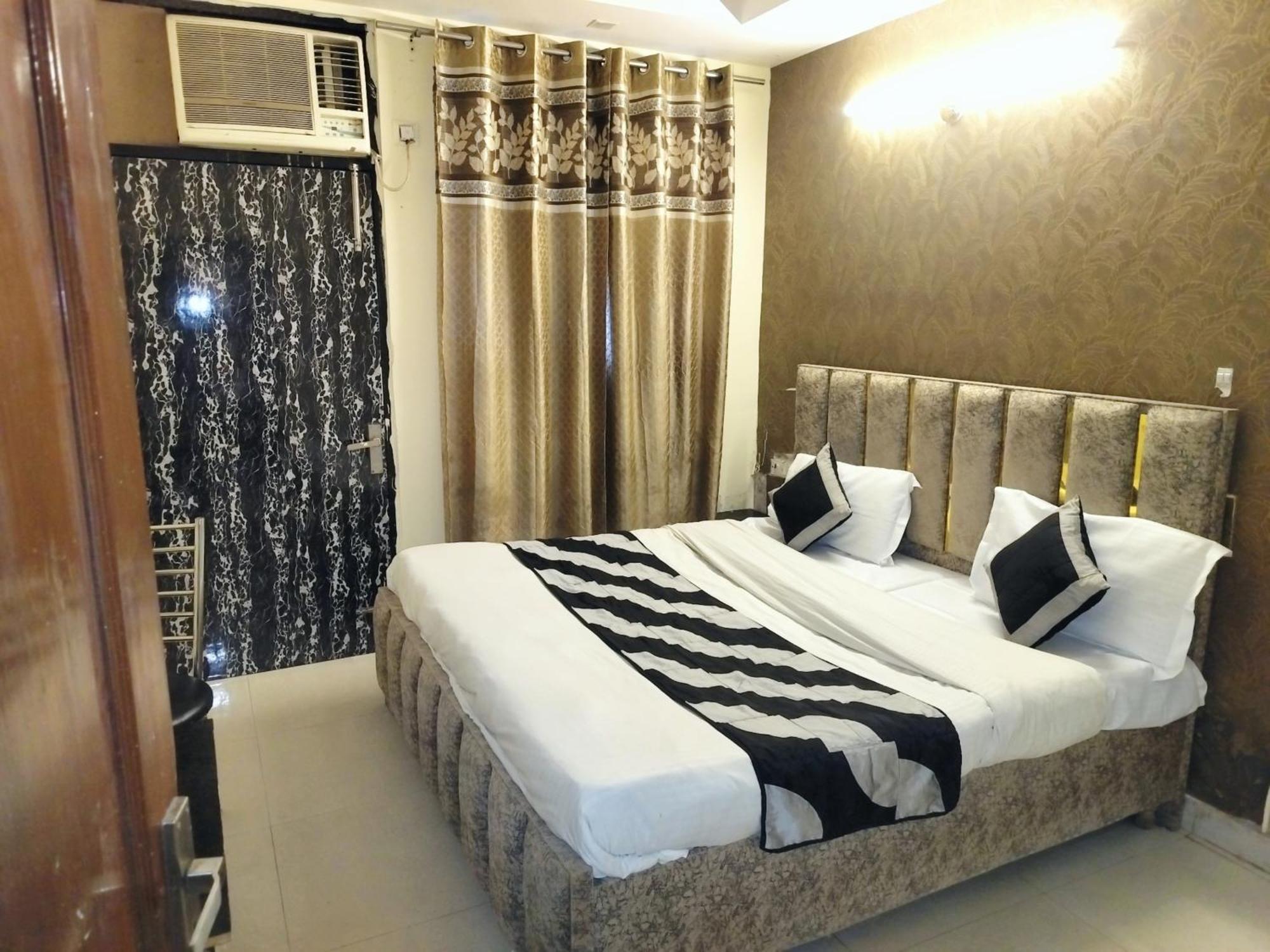 Hotel Green Snapper'100 M From Delhi University Near Isbt Kashmiri Gate Nuova Delhi Esterno foto