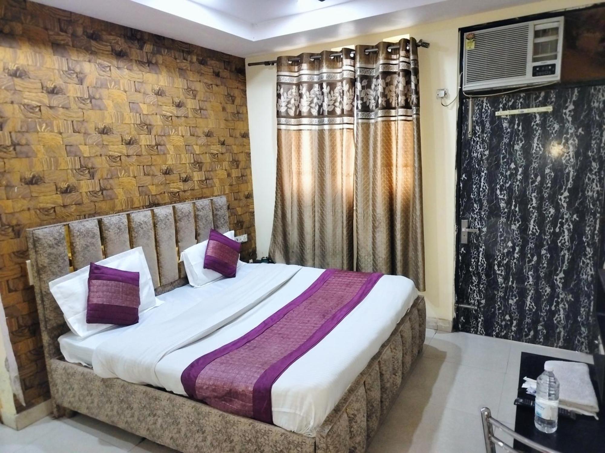 Hotel Green Snapper'100 M From Delhi University Near Isbt Kashmiri Gate Nuova Delhi Esterno foto
